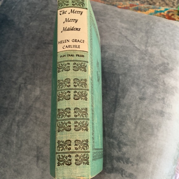 The Merry Merry maidens by Helen Grace Carlisle - Picture 3 of 9